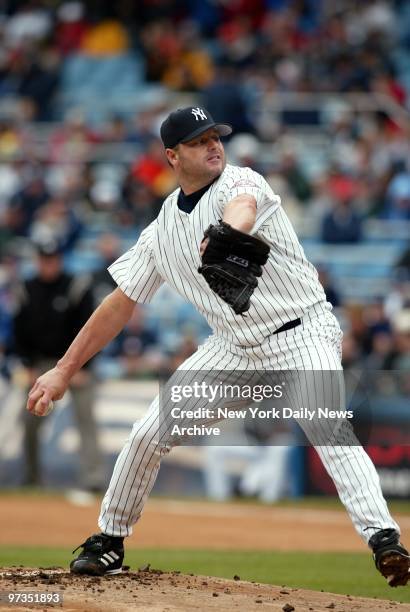 Roger Clemens, aiming to become the 21st pitcher in Major League Baseball to win 300 games, is on the mound against the Boston Red Sox at Yankee...