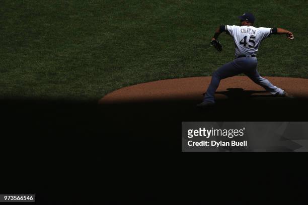 Jhoulys Chacin of the Milwaukee Brewers pitches in the sixth inning against the Chicago Cubs at Miller Park on May 27, 2018 in Milwaukee, Wisconsin.