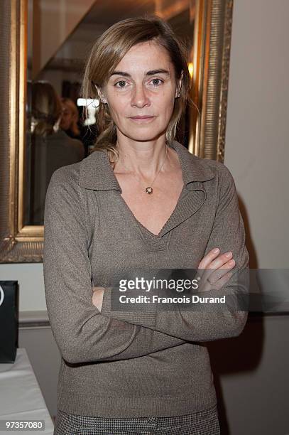 Anne Consigny attends the 'Espace Glamour Chic' Cesars Gift Lounge at Hotel Napoleon on February 26, 2010 in Paris, France. 'Espace Glamour Chic' is...