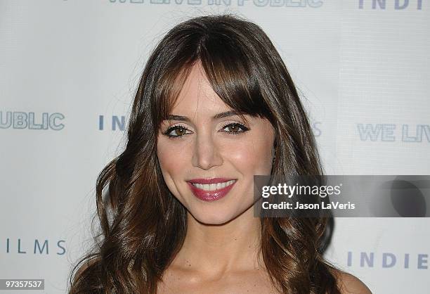 Actress Eliza Dushku attends the premiere of "We Live In Public" at the Egyptian Theatre on March 1, 2010 in Hollywood, California.