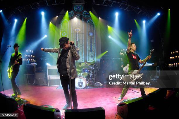 Grinspoon perform on Vodafone Live at the Chapel TV show on 24th July 2007 in Melbourne, Australia.