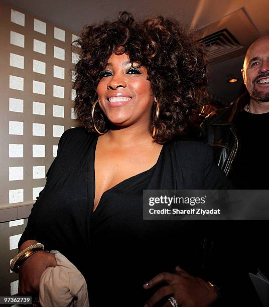 Shanda Simms Comix Photos and Premium High Res Pictures - Getty Images
