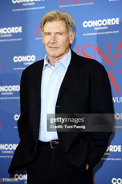 Actor Harrison Ford attends the photocall of 'Extraordinary Measures - Ausnahmesituation' at Hotel Ritz Carlton on March 2, 2010 in Berlin, Germany.