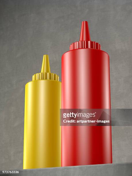 ketchup and mustard bottle - mostarda tempero imagens e fotografias de stock