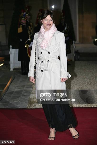 Personality Alexandra Kazan arrives to attend a state dinner honouring visiting Russian President Dmitry Medvedev at the Elysee Palace on March 2,...