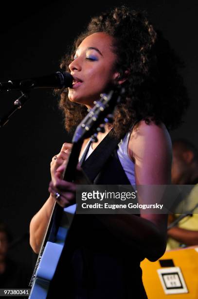 Singer Corinne Bailey Rae performs at the Apple Store Soho on March 2, 2010 in New York City.