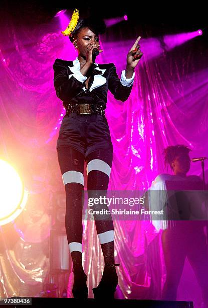 Shingai Shoniwa of Noisettes performs at Manchester Academy on March 2, 2010 in Manchester, England.