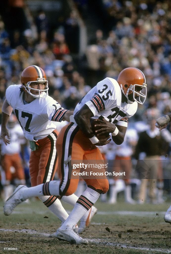 Cleveland Browns v Baltimore Colts