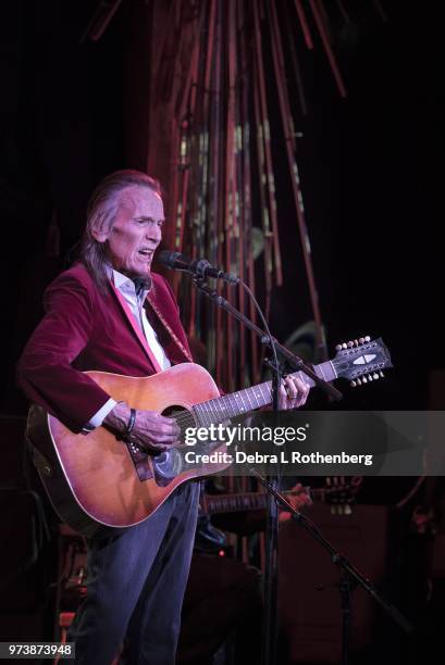 Gordon Lightfoot performs at Sony Hall during the Blue Note Jazz Festival on June 13, 2018 in New York City.