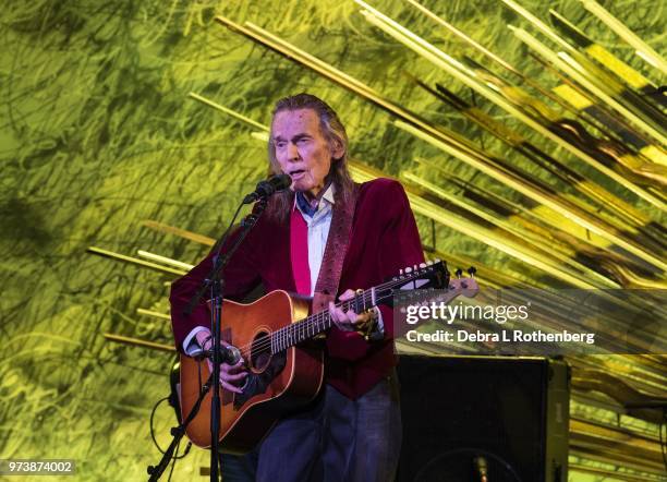 Gordon Lightfoot performs at Sony Hall during the Blue Note Jazz Festival on June 13, 2018 in New York City.