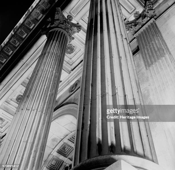Wellington Arch, Westminster, London, circa 1945-circa 1980. Detail view of Wellington Arch showing two columns. The triumphal arch was designed by...