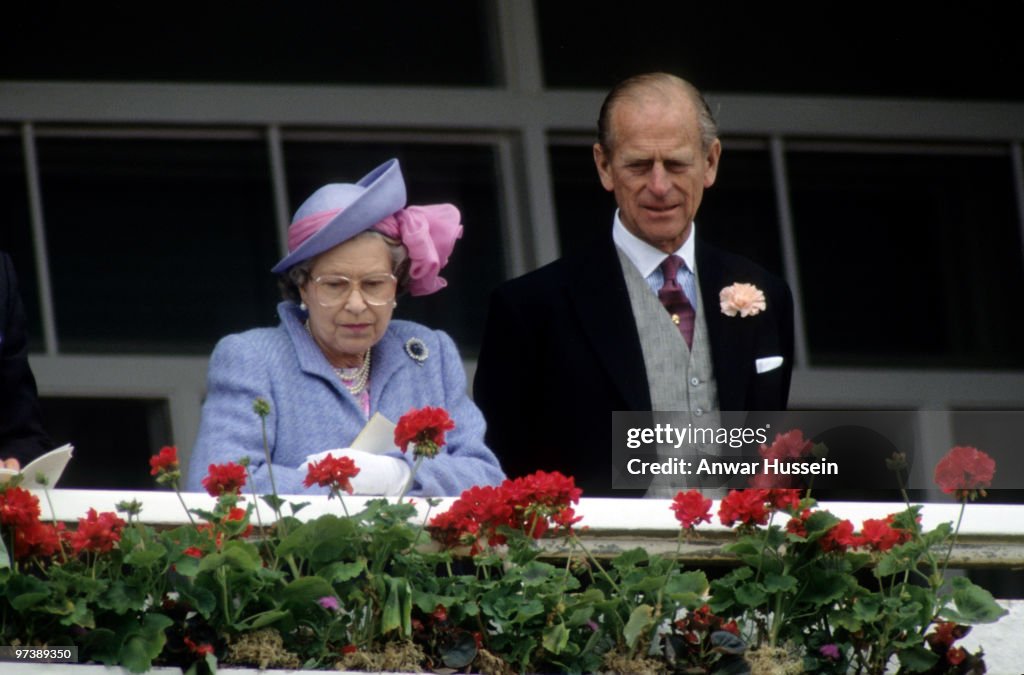 Anwar Hussein Collection