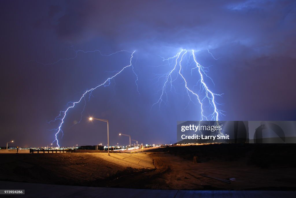 Magnetic Lightning