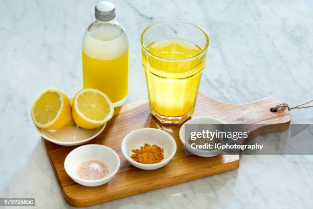 time to detox and get healthy - vinegar stock pictures, royalty-free photos & images