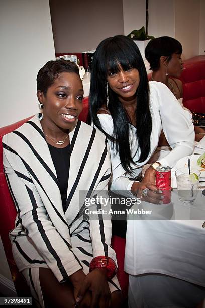 Estelle and Kim Porter attend a lunch in honor of Estelle hosted by Next Generation Beverage at Phillipe Chow on January 30, 2010 in Los Angeles,...