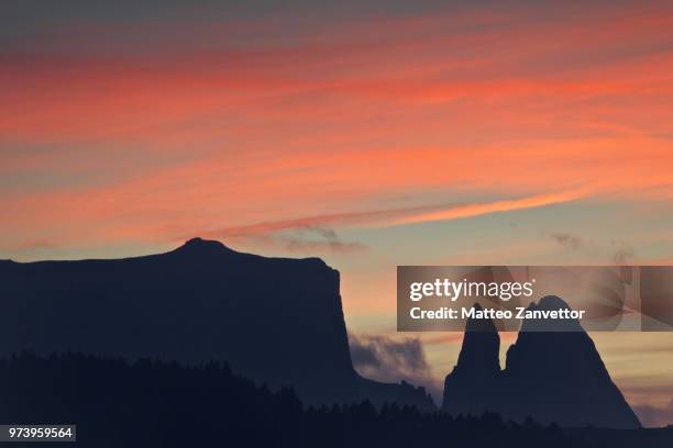 sciliar shadow - sciliar stock pictures, royalty-free photos & images