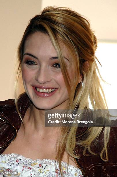 Carolina Crescentini attends the "Parlami d'amore" photocall on February 06, 2008 in Milan, Italy.