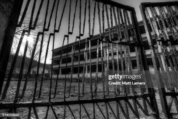 abandoned school in paju, korea - paju fotografías e imágenes de stock