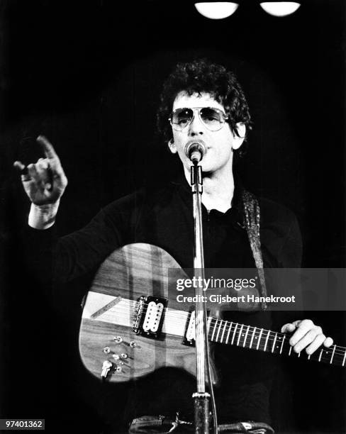 Lou Reed Time Rocker 51 Lou Reed 1977 Stock Photos, High-Res Pictures, and Images - Getty Images