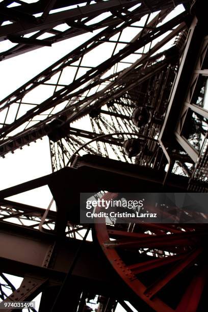 neuilly-sur-seine, france - neuilly sur seine stockfoto's en -beelden