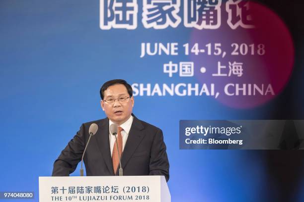 Li Qiang, member of the Communist Party of China's Central Committee, speaks during the Lujiazui Forum in Shanghai, China, on Thursday, June 14,...