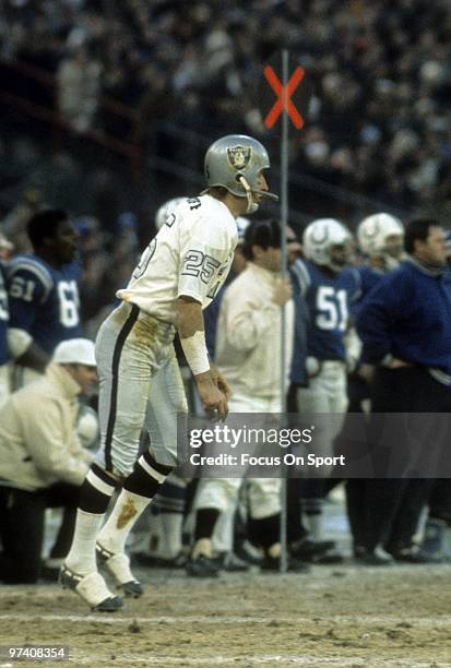 Wide Receiver Fred Biletnikoff in action running a pass rout against the Baltimore Colts during the NFL football AFC Conference Championship game...