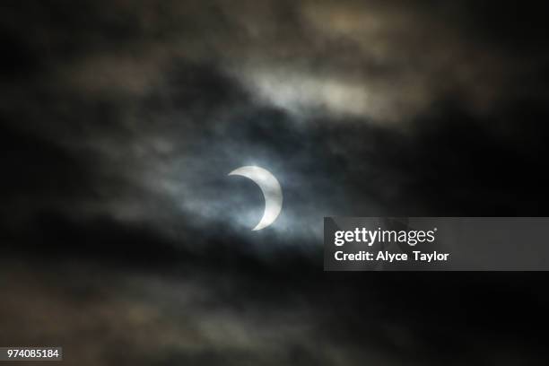 annular eclipse - solar eclipse in canada stock pictures, royalty-free photos & images