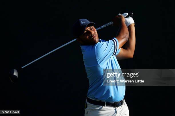 Harold Varner III of the United States plays his shot from the fourth tee during the first round of the 2018 U.S. Open at Shinnecock Hills Golf Club...