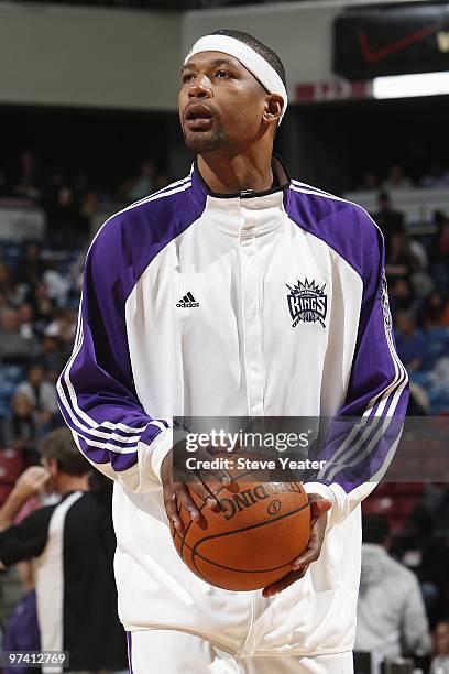 Dominic McGuire of the Sacramento Kings warms up before the game against the Detroit Pistons on February 23, 2010 at Arco Arena in Sacramento,...