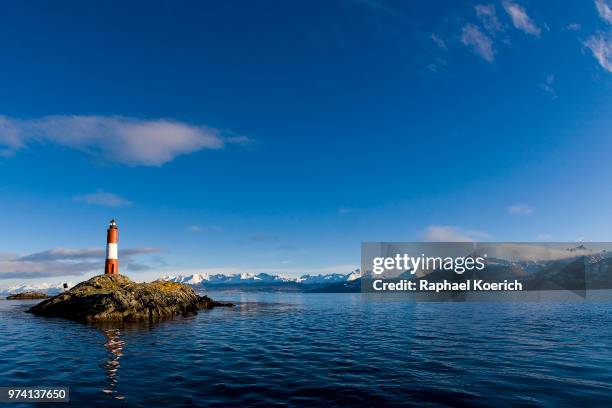 les eclaireurs lighthouse, ushuaia, argentina - ushuaia stock-fotos und bilder