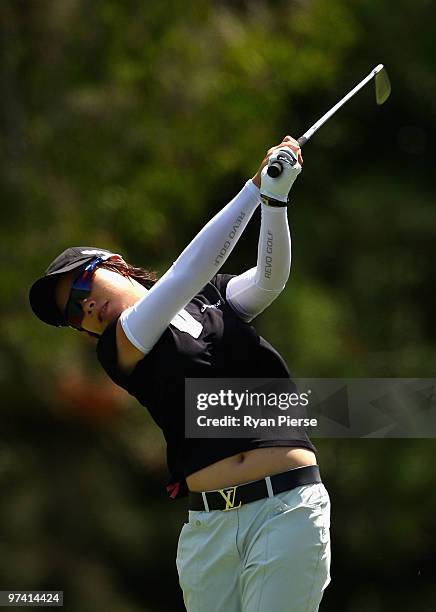 Eun Hee Ji of Korea plays an iron shot on the 8th hole during round one of the 2010 ANZ Ladies Masters at Royal Pines Resort on March 4, 2010 in Gold...