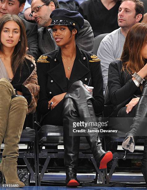 Jessica White attends the Detroit Pistons vs New York Knicks game at Madison Square Garden on March 3, 2010 in New York City.