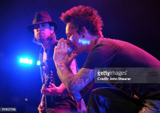 Musicians Dave Navarro and Billy Morrison perform onstage during Global Green USA's 7th Annual Pre-Oscar Party at Avalon on March 3, 2010 in...