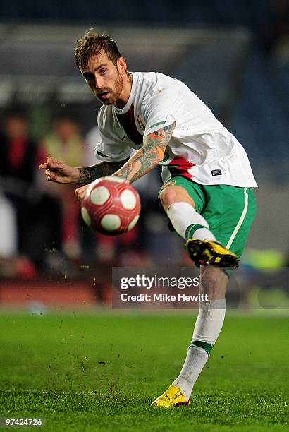 Raul Meireles of Portugal in action during the International Friendly match between Portugal and Republic of China at the City of Coimbra Stadium on...