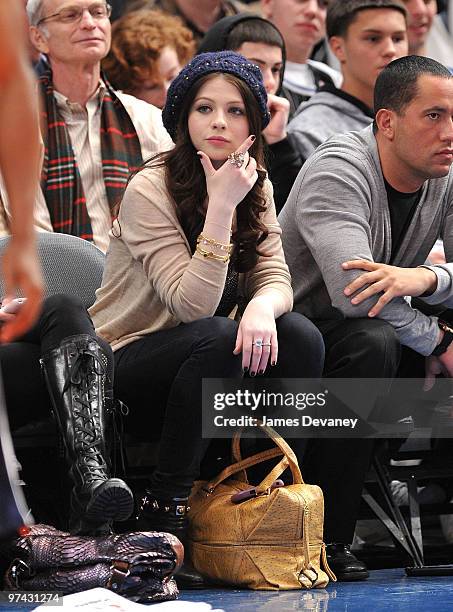 Michelle Trachtenberg attends the Detroit Pistons vs New York Knicks game at Madison Square Garden on March 3, 2010 in New York City.