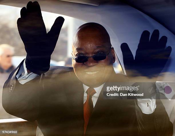 South African President Jacob Zuma visits a Sainsburys Supermarket in North Greenwich on March 4, 2010 in London, England. President Zuma and his...