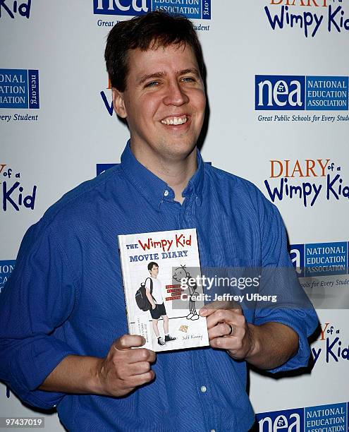 Geoff Kinney Jeff Kinney Photos and Premium High Res Pictures - Getty Images