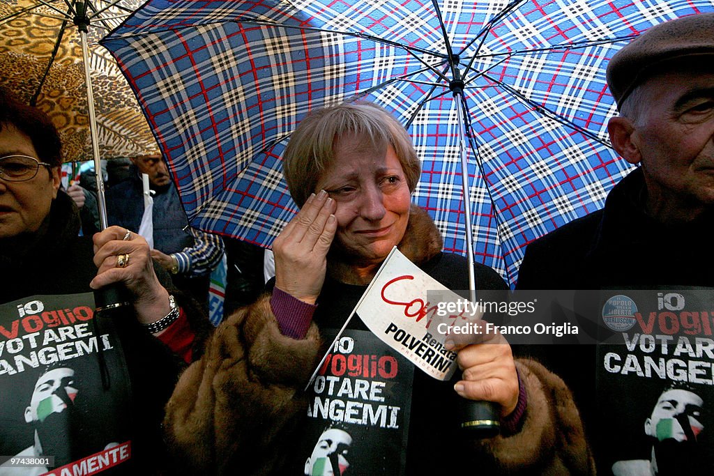 Berlusconi's PDL Party Protest Against Regional Poll Disqualifictaion