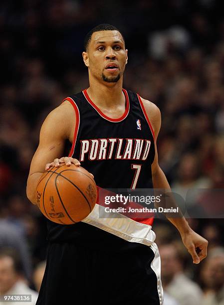 Brandon Roy of the Portland Trail Blazers brings the ball up court against the Chicago Bulls at the United Center on February 26, 2010 in Chicago,...