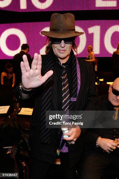Singer Udo Lindenberg attends the Echo Award 2010 at Palais am Funkturm on March 4, 2010 in Berlin, Germany.