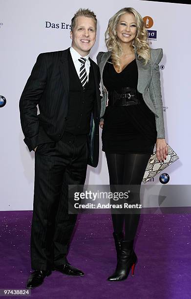 Oliver Pocher and Sandy Meyer-Woelden arrive for Echo award 2010 at Messe Berlin on March 4, 2010 in Berlin, Germany.