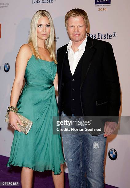 Former FC Bayern goalkeeper Oliver Kahn and model Svenja arrive at the Echo Award 2010 at Messe Berlin on March 4, 2010 in Berlin, Germany.