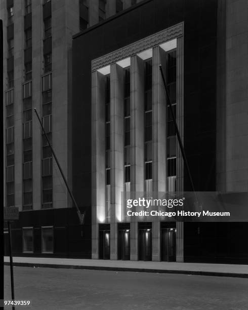 Exterior view showing the entrance to the Marshall Field & Company building, Chicago, IL, 1933.
