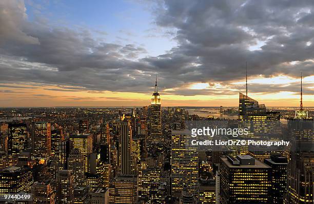 view of new york city - generatie z stock pictures, royalty-free photos & images