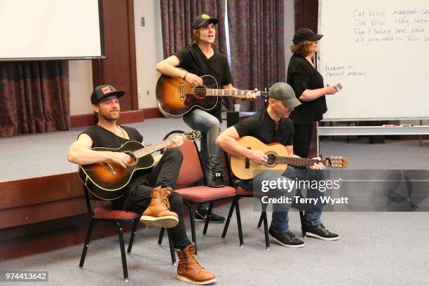 Singer-songwriter Kip Moore, Producer Ross Copperman and songwriter Jon Nite join ACM Lifting Lives campers during ACM Lifting Lives Music Camp...