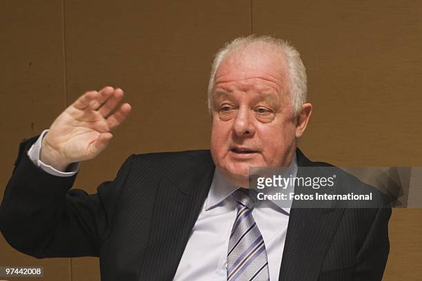 Jim Sheridan at the Four Seasons Hotel in New York City, New York on November 22, 2009. Reproduction by American tabloids is absolutely forbidden.