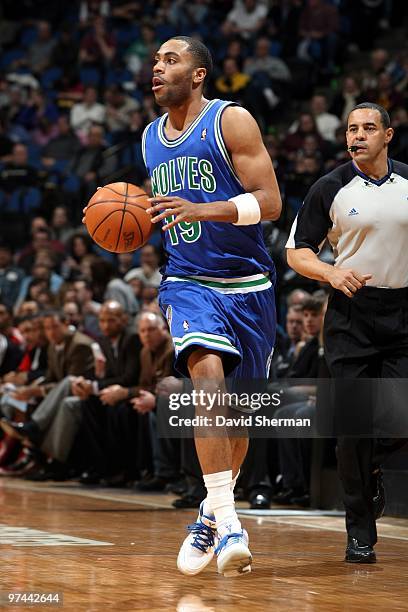 Wayne Ellington of the Minnesota Timberwolves moves the ball up court during the game against the Portland Trail Blazers at Target Center on February...