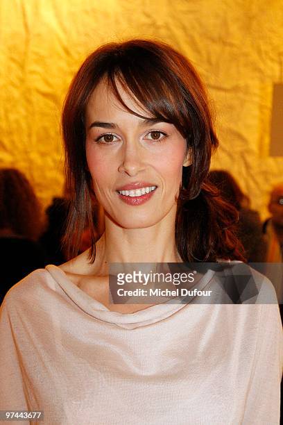 Dolores Chaplin attends the Nina Ricci Ready to Wear show as part of the Paris Womenswear Fashion Week Fall/Winter 2011 on March 4, 2010 in Paris,...