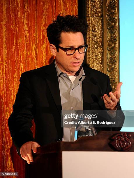 Director/producer/writer J.J. Abrams accepts the Oscar Wilde honorary Irishman award onstage during the 5th Annual 'Oscar Wilde: Honoring The Irish...