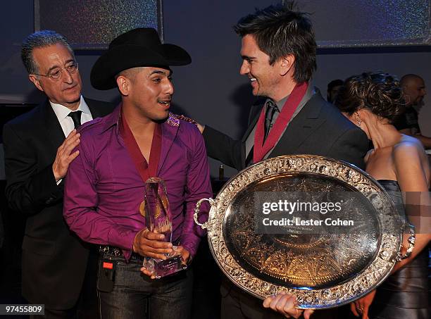 Songwriter of the Year, Espinoza Paz and BMI President's Award Winner Juanes pose at the 2010 BMI Latin Awards at the Bellagio on March 4, 2010 in...